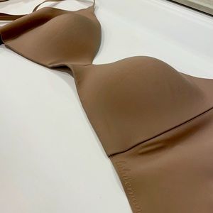 lululemon bra 34C
